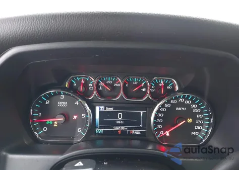 2018 Chevrolet Silverado 1500 1Lt z USA, uszkodzony, nr VIN 2GCVKREC3J1101322